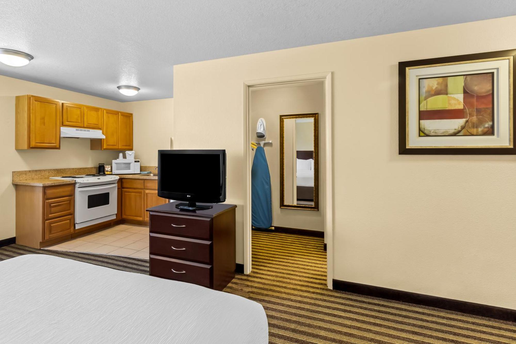 Quality Inn & Suites Vancouver - Hazel Dell Exterior foto