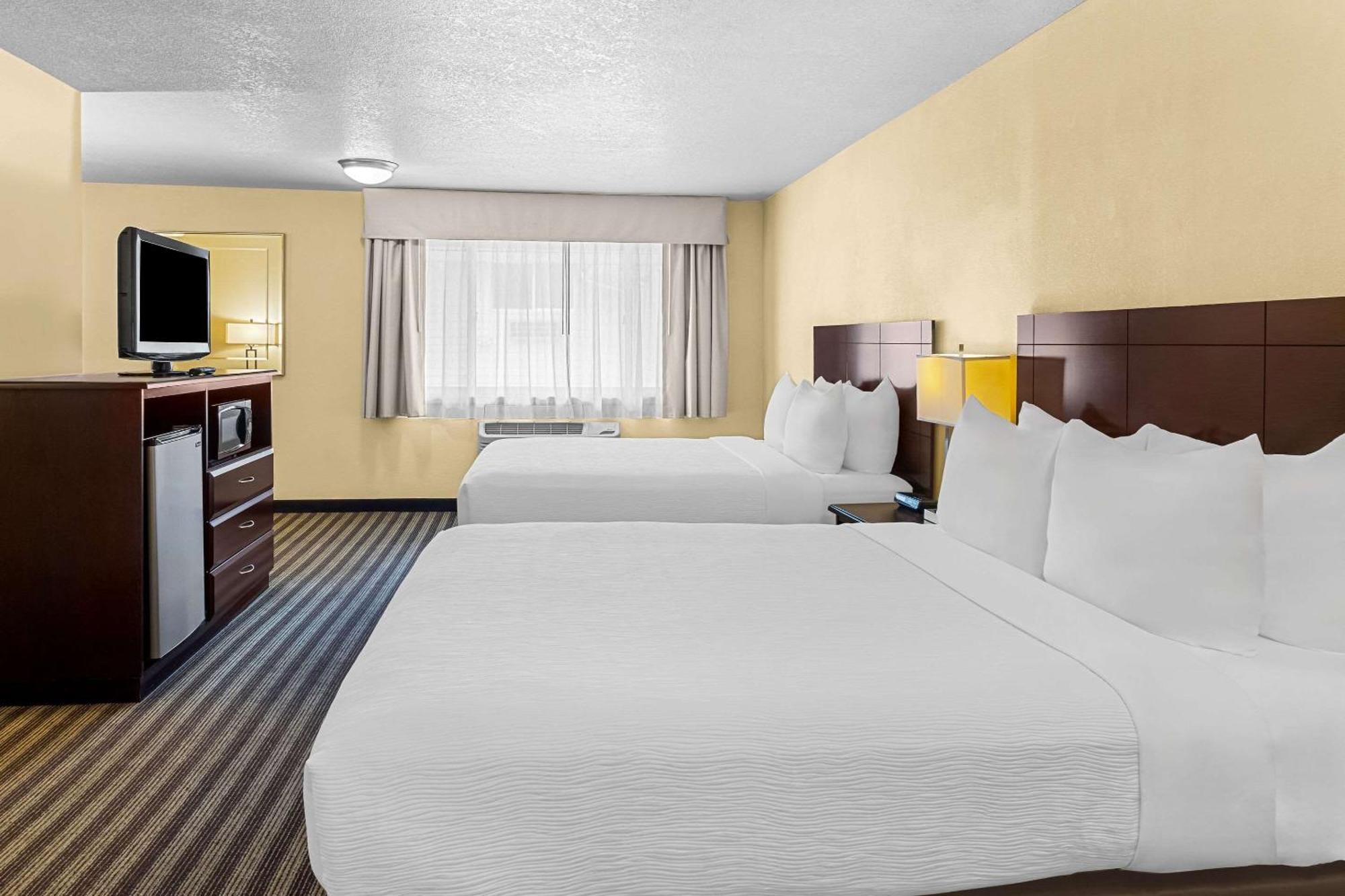 Quality Inn & Suites Vancouver - Hazel Dell Exterior foto